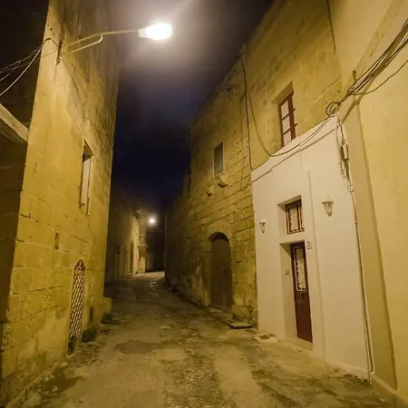 Maison Soleil - By The Airport Tarxien